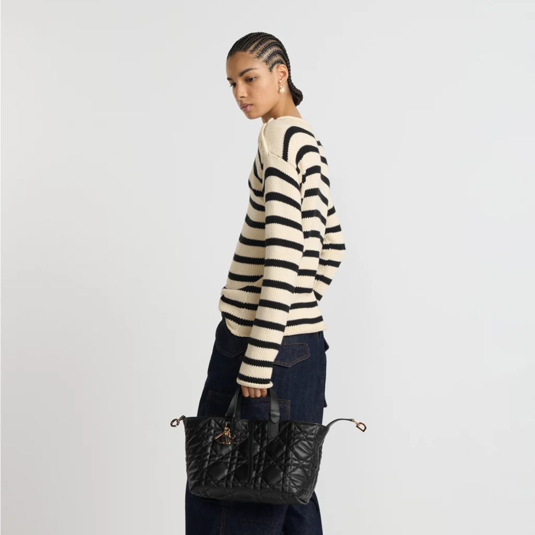 DR Medium-sized Handbag