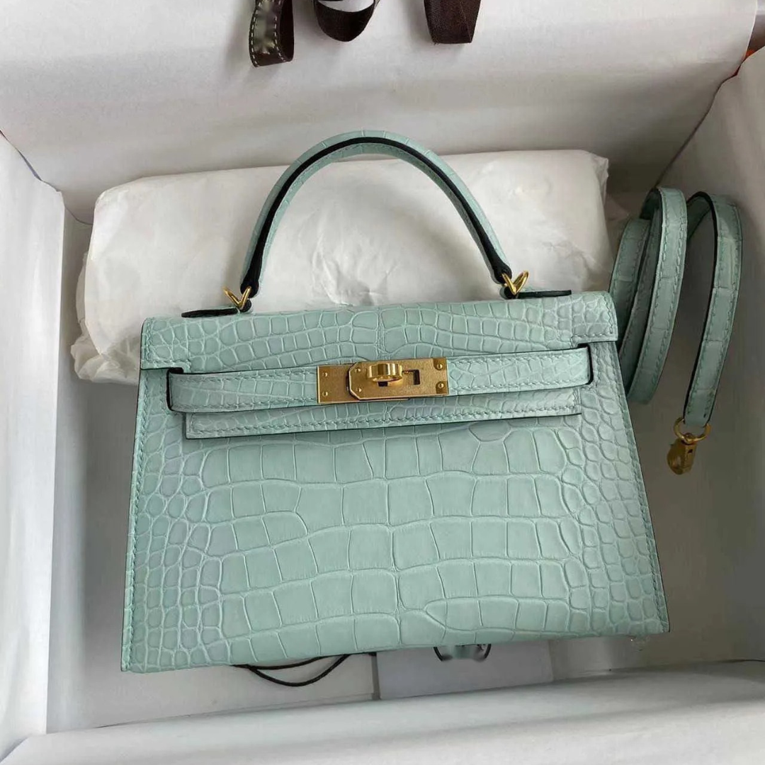 HMÈ Kelly 28 – Matte Alligator Leather Vert D’eau (reversed Stitches)