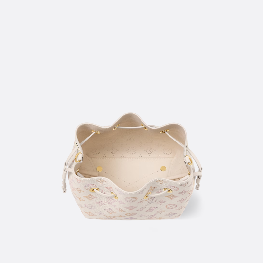 Bucket Bag in Cream Printed Leather with Chain and Round Pouch, image 8