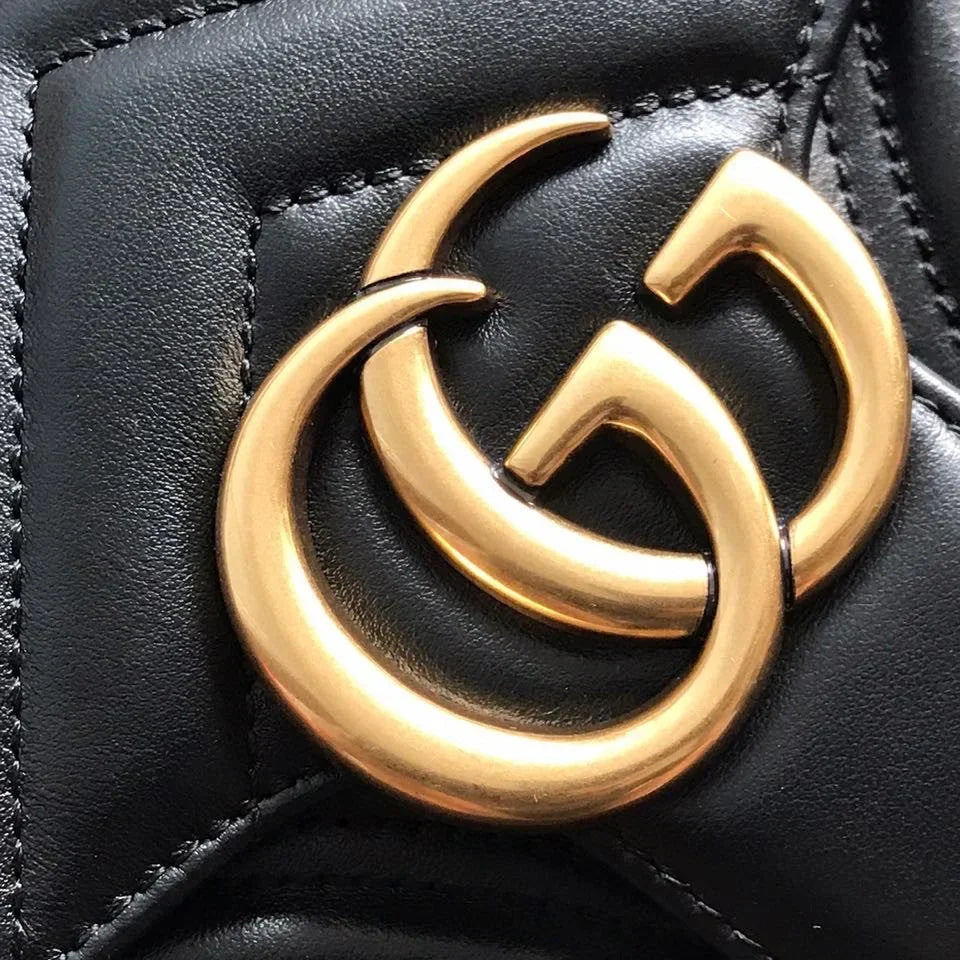 Shoulder Bag in Black Chevron Quilted Leather with Gold Chain, image 5