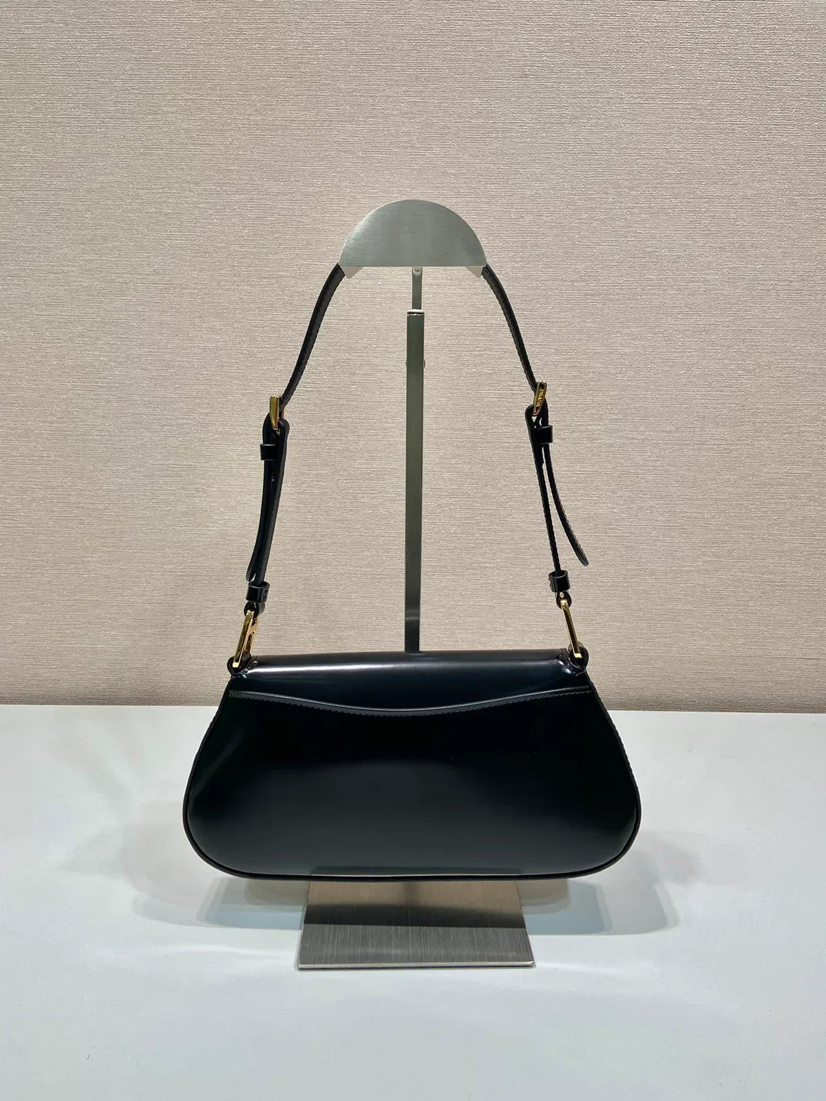 Baguette Shoulder Bag in Black Patent Leather with Gold Plaque, image 2