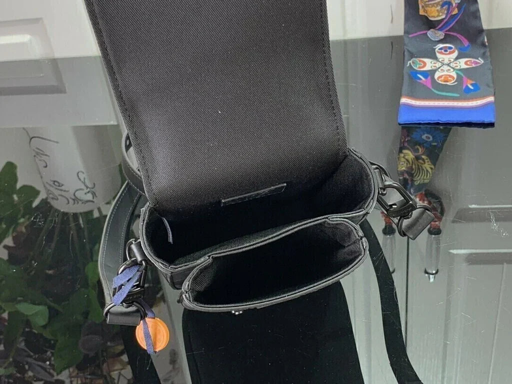 Men's Vertical Phone Crossbody Bag in Black Coated Canvas, image 5