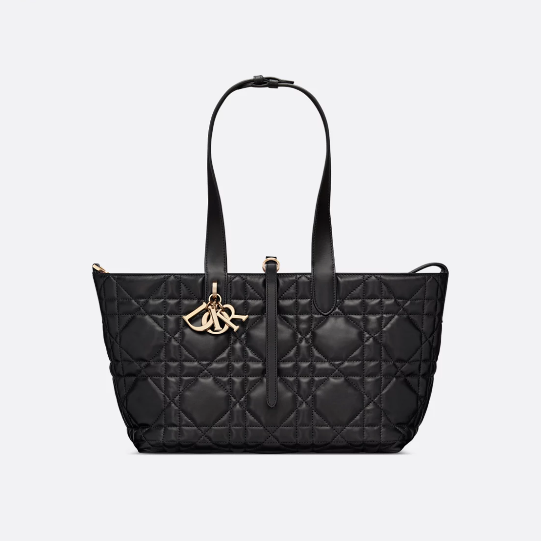 DR Medium-sized Handbag