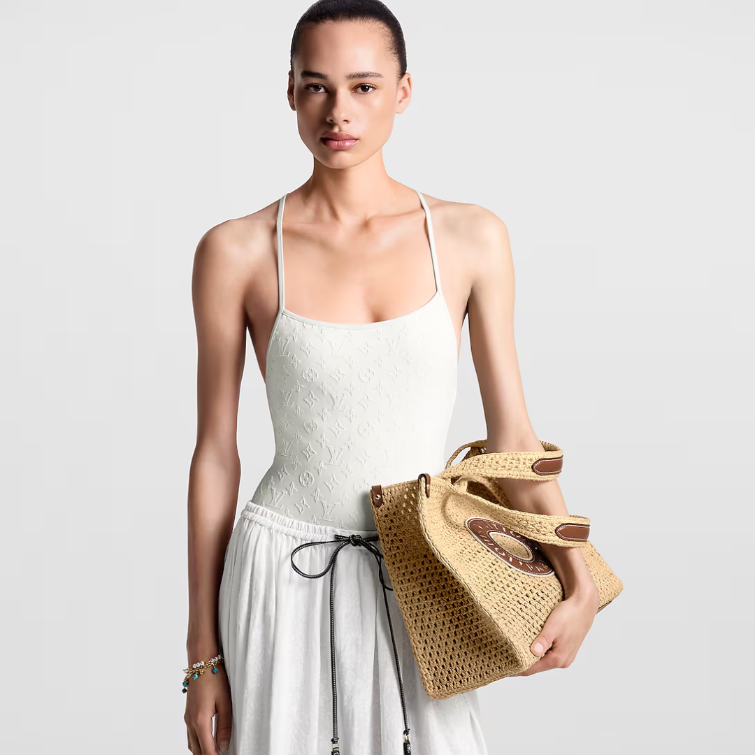 Open-Weave Raffia Tote Bag with Round Brown Patch, image 3
