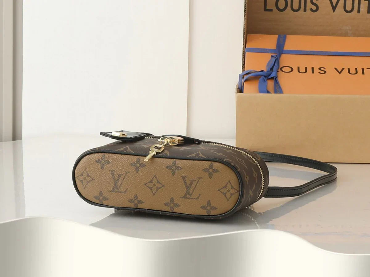 Vanity Case Bag in Brown Coated Canvas with Gold Chain, image 4