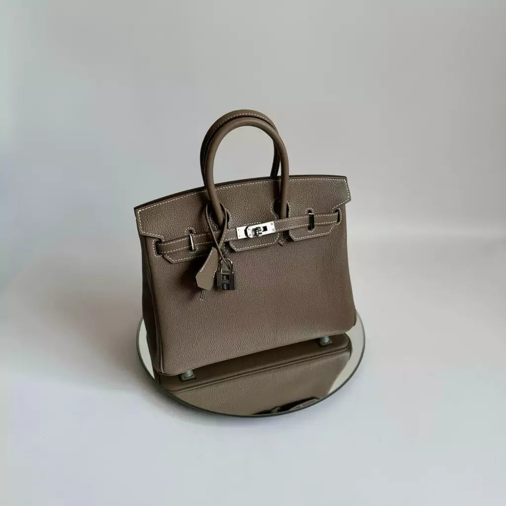 HMÈ Birkin 25 Hss Bag In Chalk / Dove Grey Togo Leather