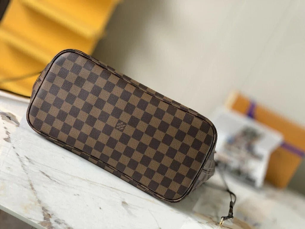 Large Tote Bag in Brown Checkered Canvas with Red Lining, image 6
