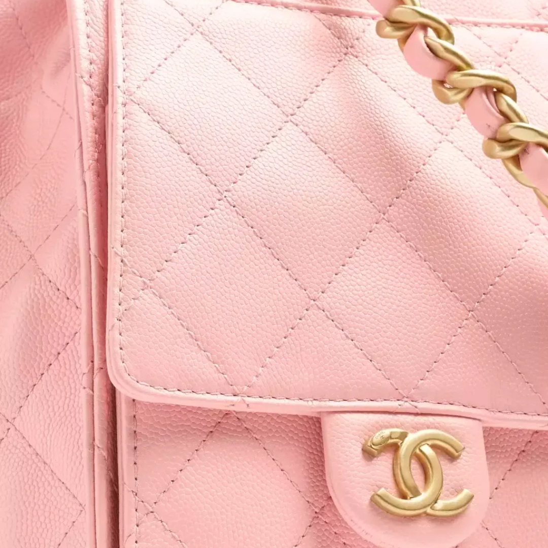 Bucket Bag in Light Pink Quilted Leather with Chain Handles, image 4