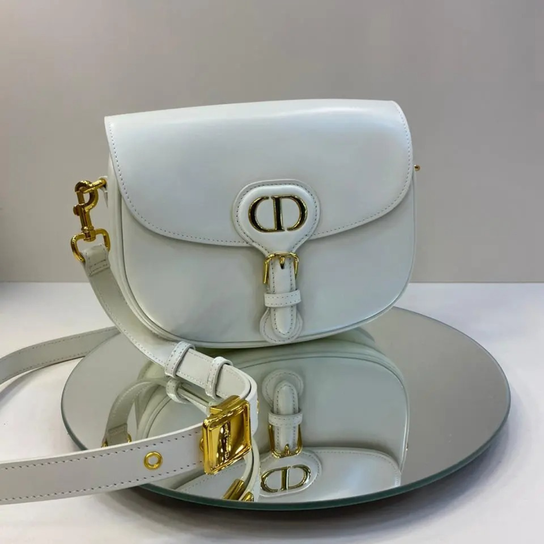 Flap Crossbody Bag in Ivory Smooth Leather with Gold Clasp, image 4