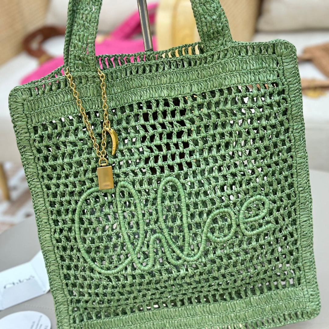 CLÉ Summer Banana Bag Made Of Raffia