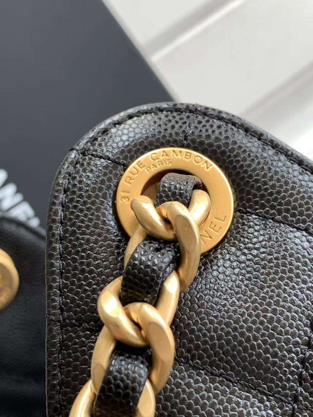 CHNL 25 Small Black Hobo