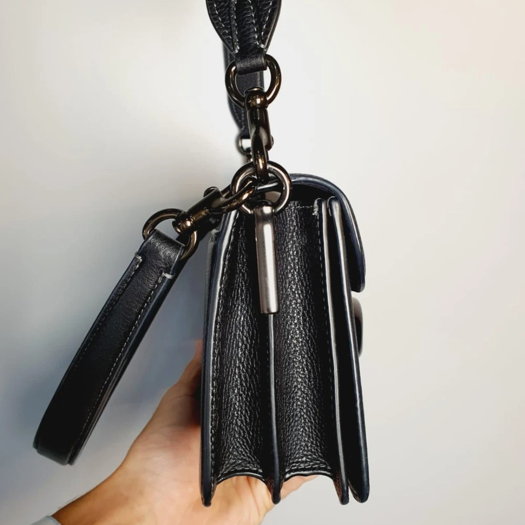 CC Tabby Shoulder Bag 26 Bag