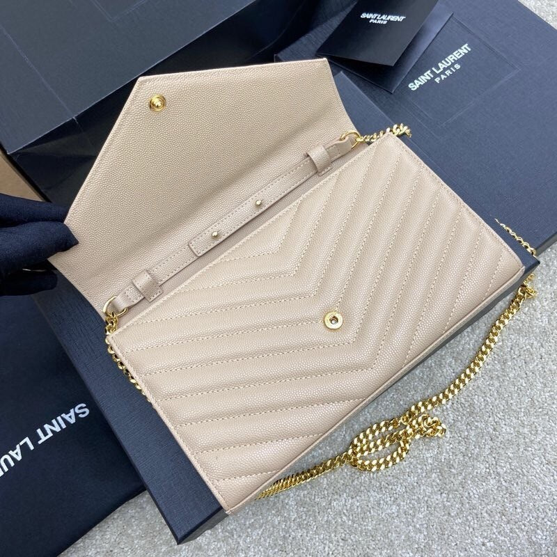Envelope Chain Wallet in Taupe Chevron Quilted Grained Leather, image 7