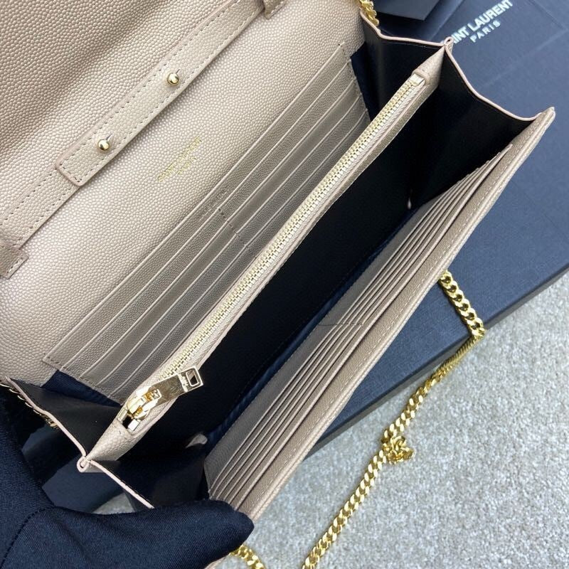 Envelope Chain Wallet in Taupe Chevron Quilted Grained Leather, image 9