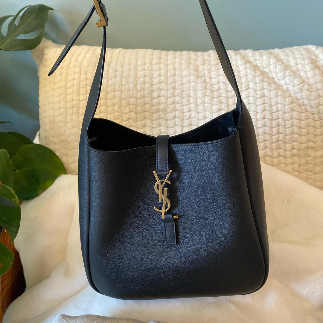 SL Le 5 À 7 Bea Bag