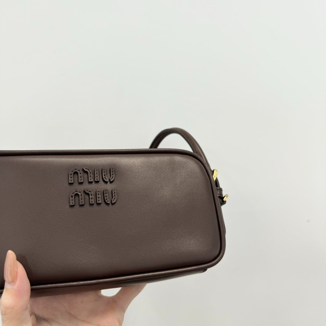 Slim Baguette Shoulder Bag in Dark Brown Smooth Leather, image 8