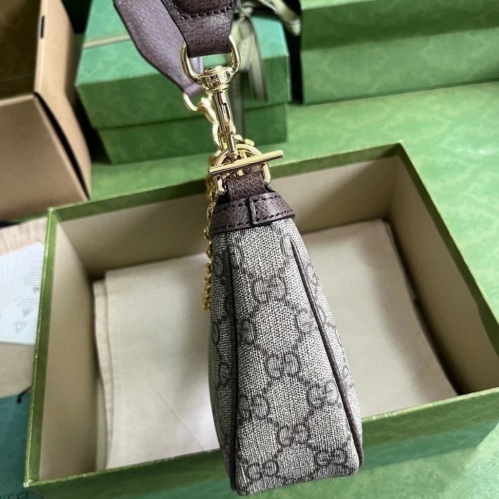 Baguette Shoulder Bag in Beige Coated Canvas with Gold Chain, image 4