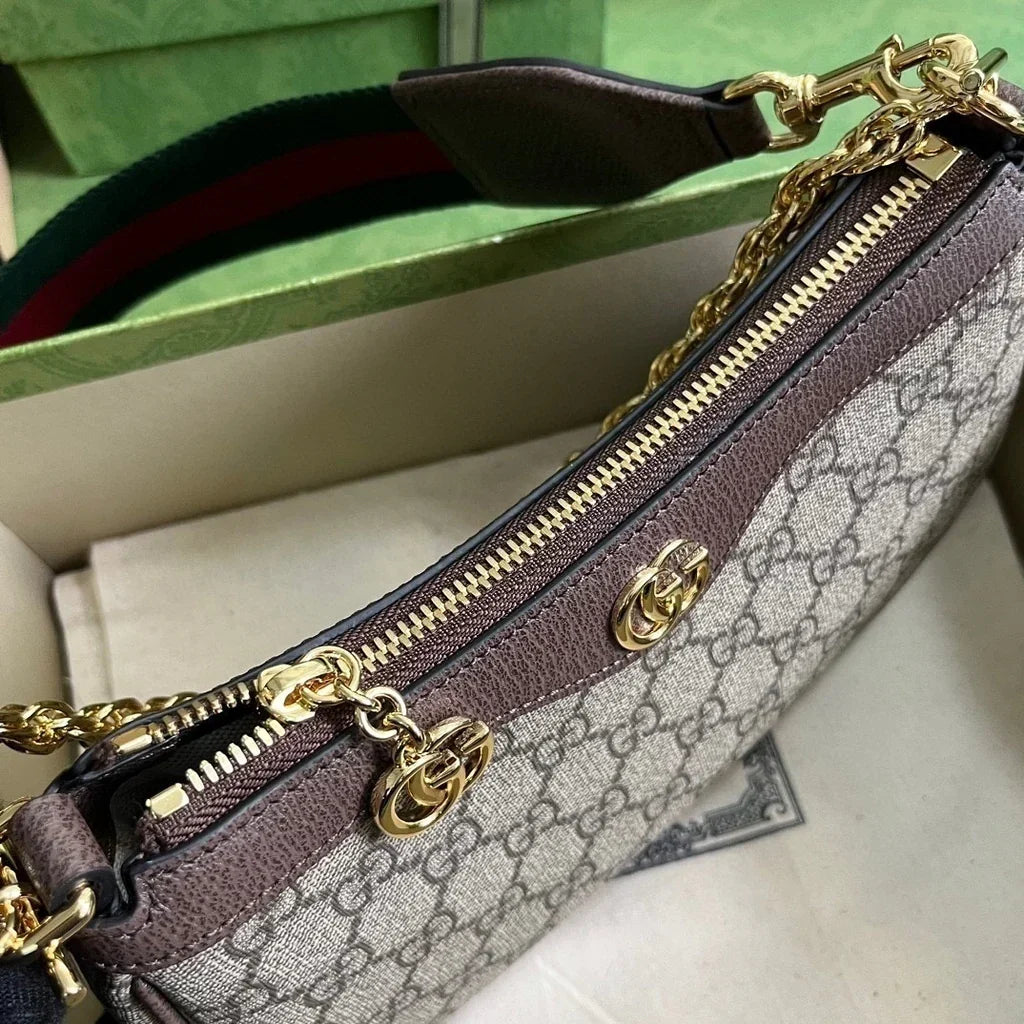 Baguette Shoulder Bag in Beige Coated Canvas with Gold Chain, image 3