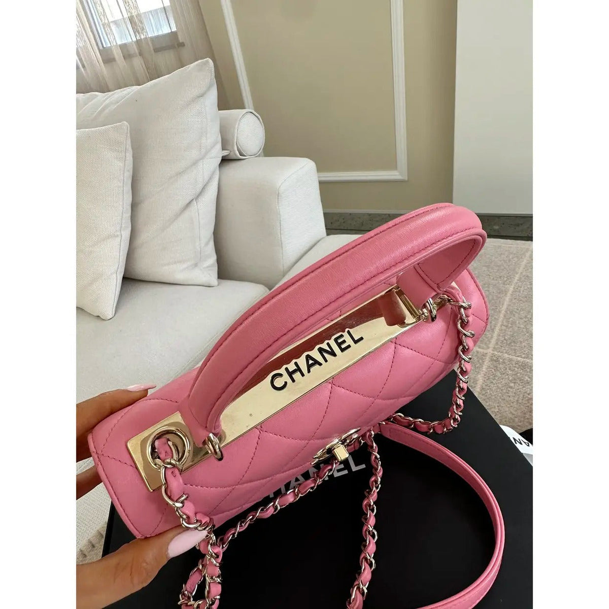 Flap Bag in Pink Quilted Leather with Rolled Top Handle, image 4