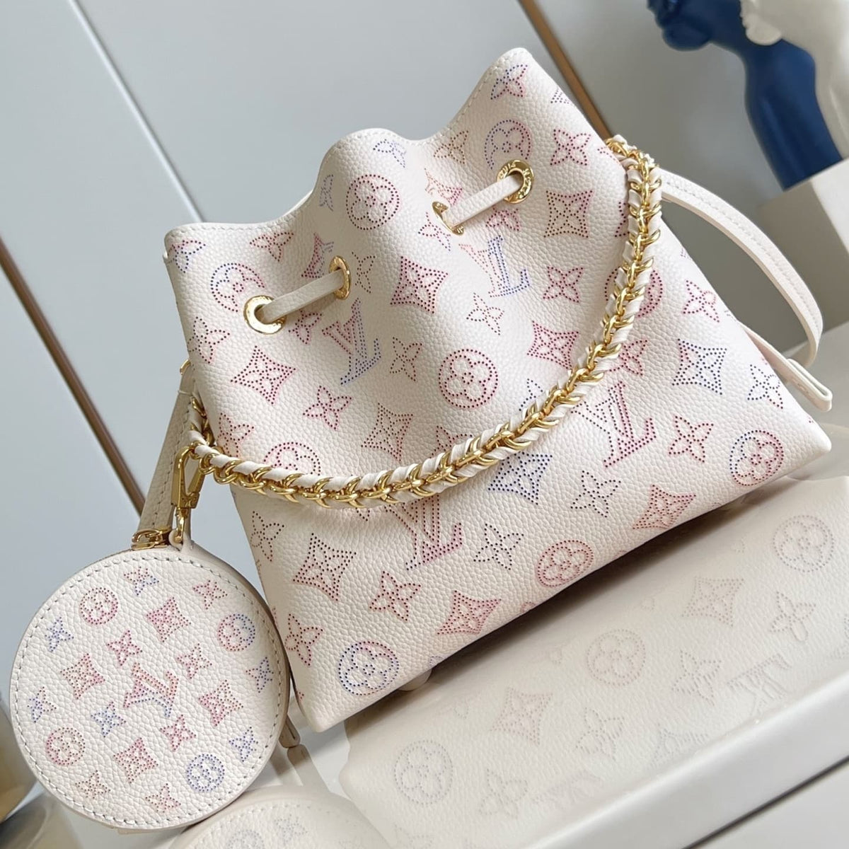 Bucket Bag in Cream Printed Leather with Chain and Round Pouch, image 2