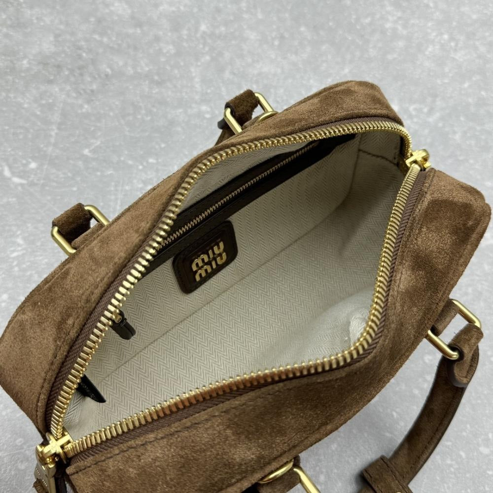 Small Bowling Bag in Suede with Zip Top, image 5