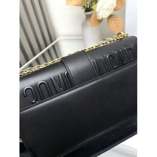 DR 30 Montaigne East-west Bag With Chain